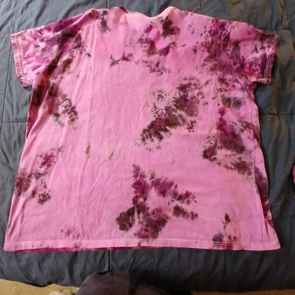 Is It Done Yet? Tie Dyed Purple & Black !00% Cotton V-neck T-shirt - Picture 2 of 5